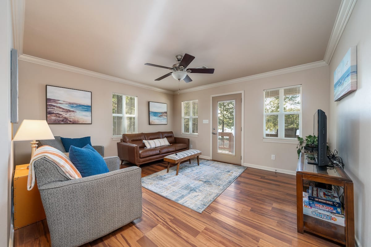 0e970a3d-5ab8-4a76-b27c-ef06694b5e8a